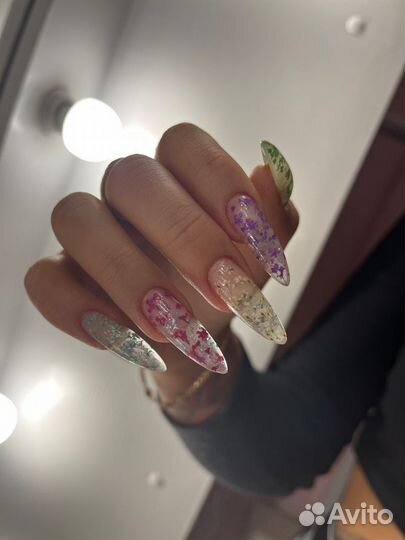 Наращивание ногтей на дому