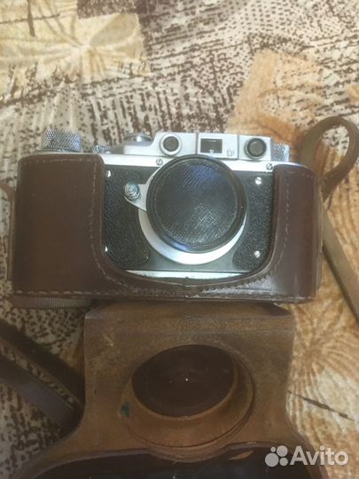 Пленочный фотоаппарат Зоркий