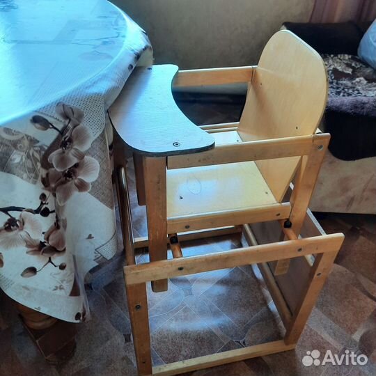 Стульчик для кормления 2в1