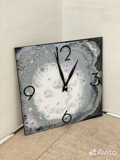 Дизайнерские часы ручная работа