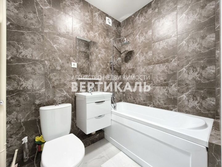 1-к. квартира, 40 м², 4/9 эт.