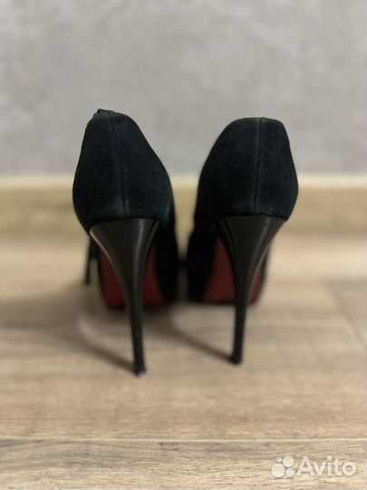 Туфли женские 35 размер
