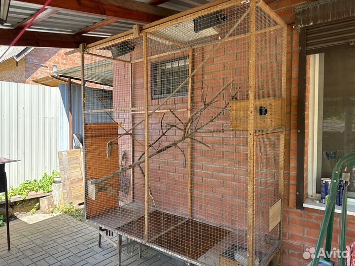 Клетка, Вольер для белок и птиц