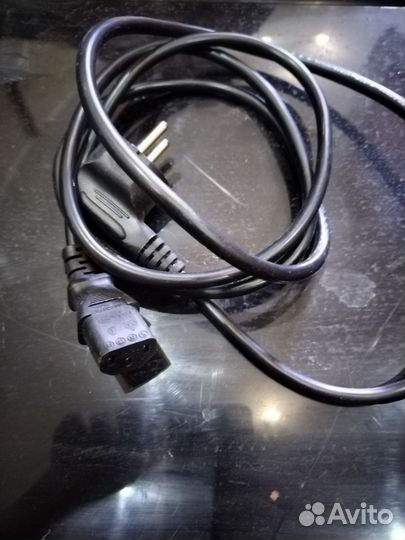 Компьютерный кабель