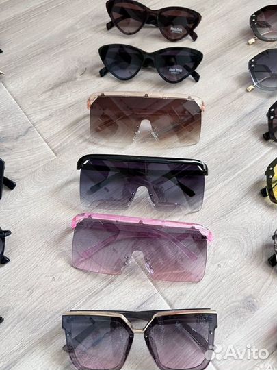 Очки солнцезащитные