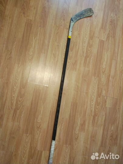 Клюшка хоккейная правая Easton