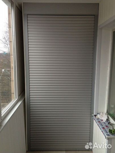 Шкаф с рольставнями на балкон любые размеры