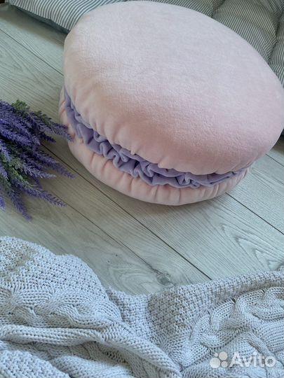 Подушка «Макарон»