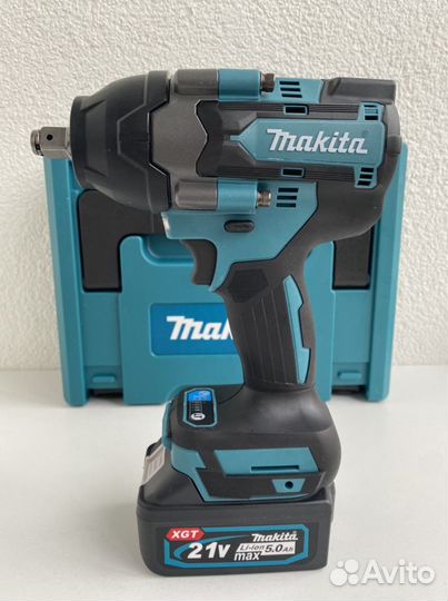 Гайковерт Makita 700 Hm аккумуляторный