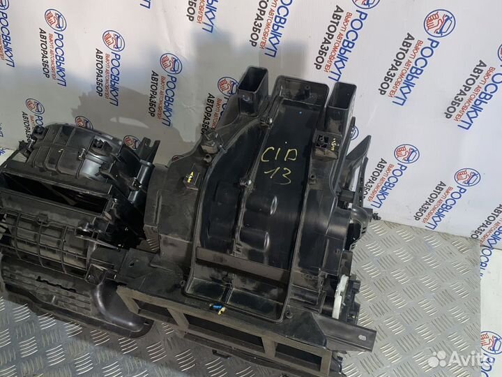 Корпус отопителя Kia Ceed