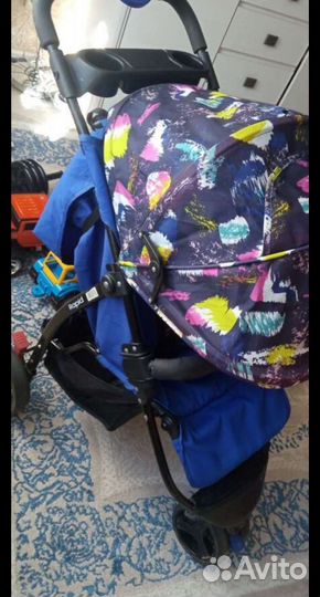 Прогулочная коляска