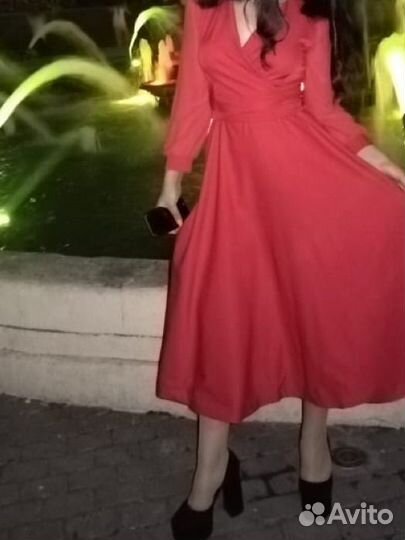 Вечернее платье