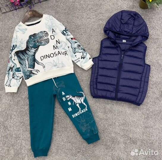 Костюм тройка с жилеткой на мальчика.Под заказ