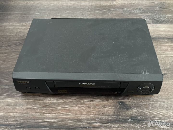 Видеомагнитофон Panasonic NV-SD225 на запчасти