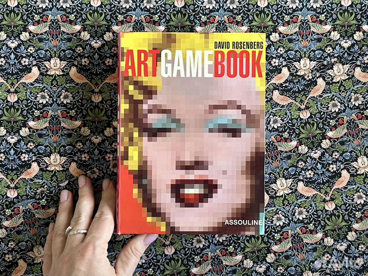 Книга ArtGameBook, издательство Assouline