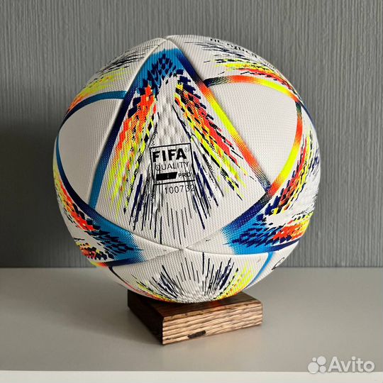 Футбольный мяч adidas Катар 2022