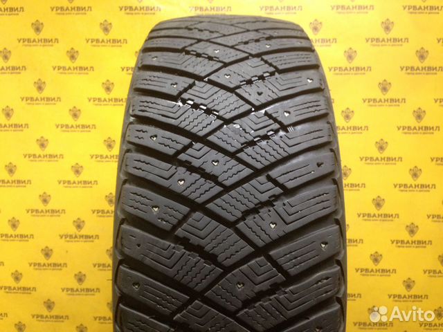 Goodyear Ultragrip Ice Arctic 215/55 R17 98T