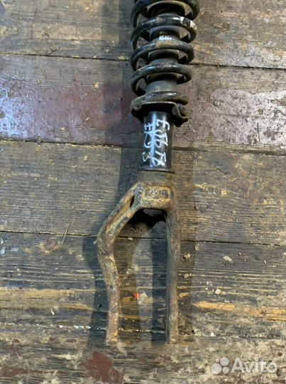 Стойка перед левая honda civic eg ek ej mb ma