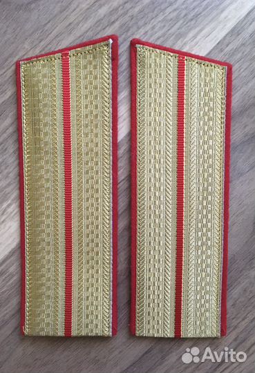 Погоны на парадную форму мл.офицера