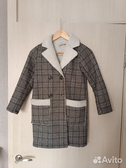 Пальто для девочки 134 140