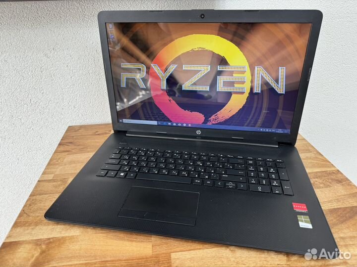 Большой 17.3 HP A6 5 ядер 8Gb DDR4 SSD 256+HDD 500
