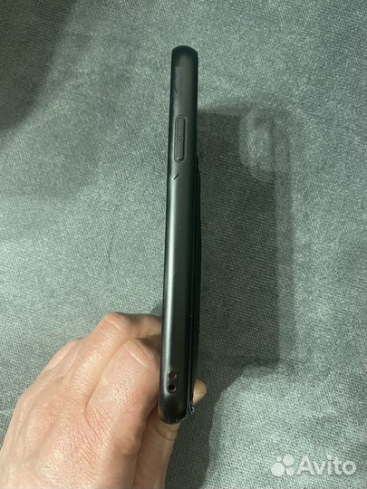 Чехол на iPhone 11 кожаный