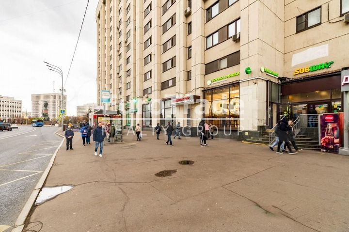Сдам торговое помещение, 225 м²