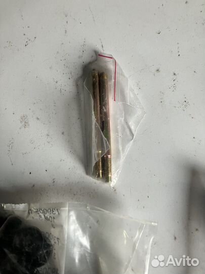 Лыжные крепления на багажник