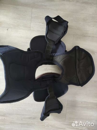 Нагрудник хоккейный CCM sp 620