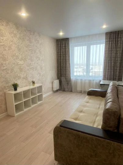 2-к. квартира, 60 м², 5/19 эт.