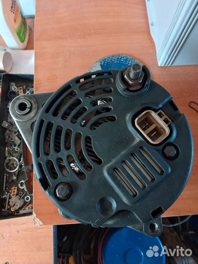 Продам генератор хендай гетс