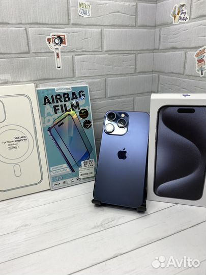 iPhone xr в корпусе 15 pro 128 gb