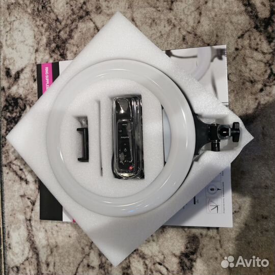 Кольцевая лампа 36 см