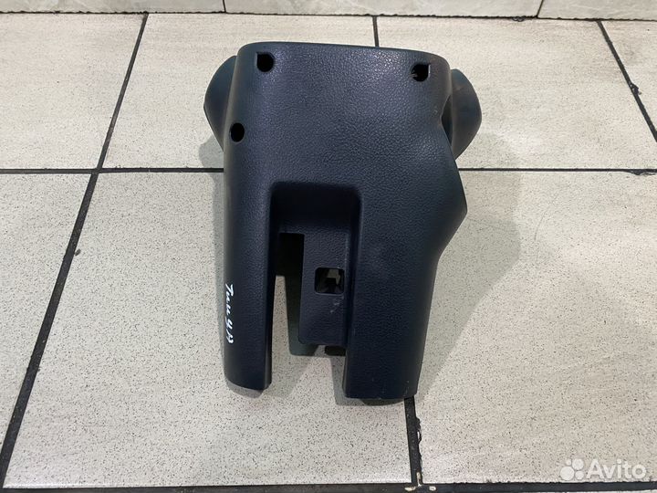 Подрулевой кожух Nissan tiida C11