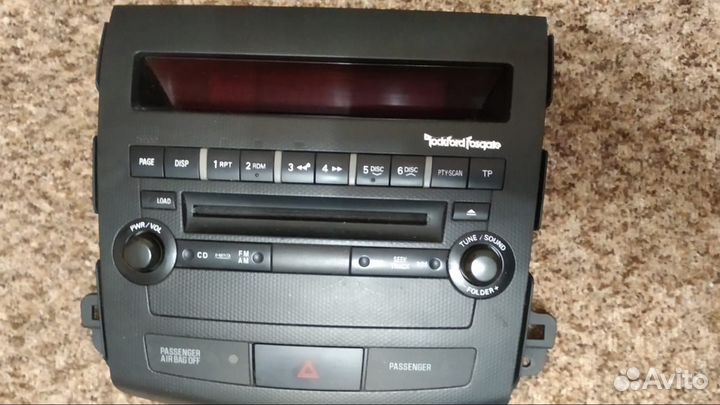 Магнитола Mitsubishi Outlander xl 2008