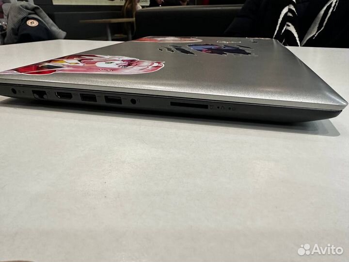 Ноутбук Lenovo