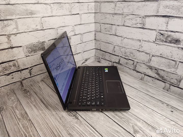 Ноутбук Lenovo Core i5/GT710M/SSD128Gb/4Gb/15.6