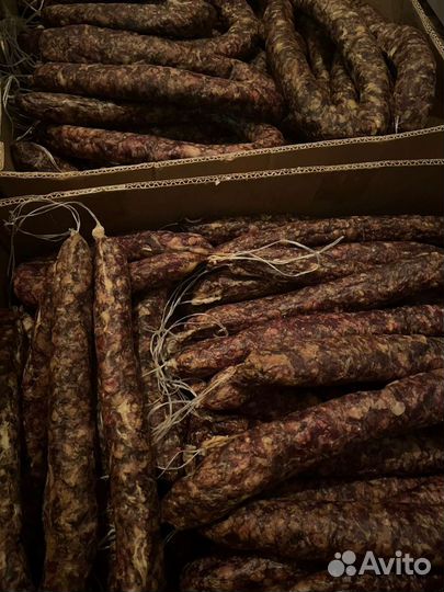 Сушеное мясо и колбаса