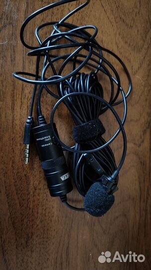 Петличный микрофон boya