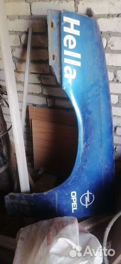 Крыло на opel kadett