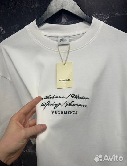 Футболка Vetements Season Lux