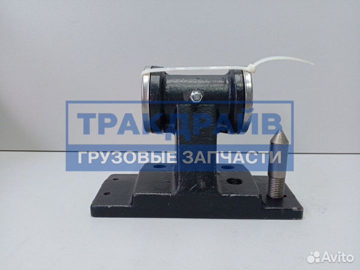 Кронштейн кабины для Рено Премиум Керакс передний d28x75 мм 165x145 мм