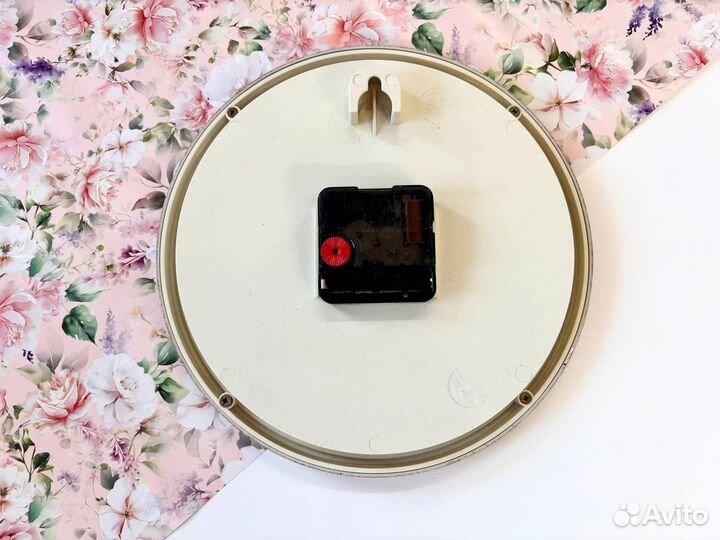 Настенные часы Алмаз кварцевые