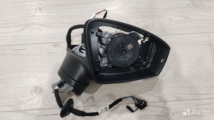 Зеркало правое VW Tiguan 2 5NB857508AF9B9