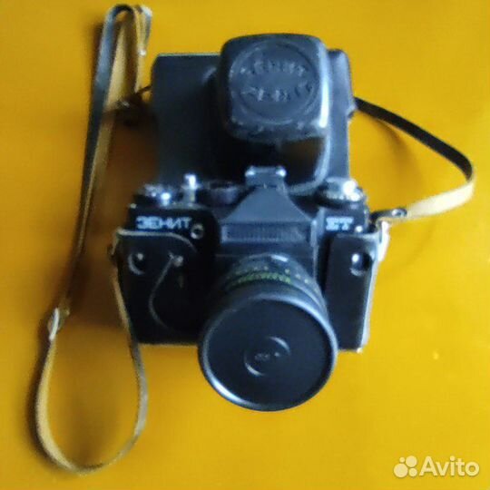 Пленочный фотоаппарат зенит