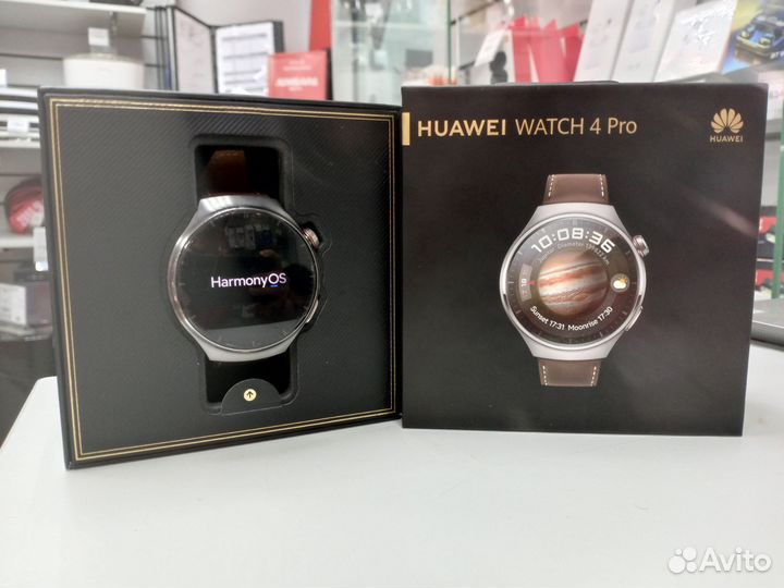 Часы Huawei Watch 4 Pro
