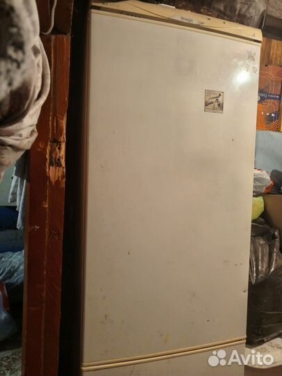 Холодильник snaige