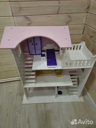 Домик кукольный
