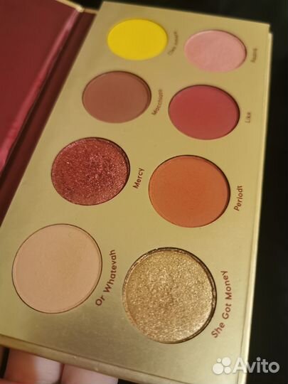 Лимитированная палетка теней Colourpop Lit