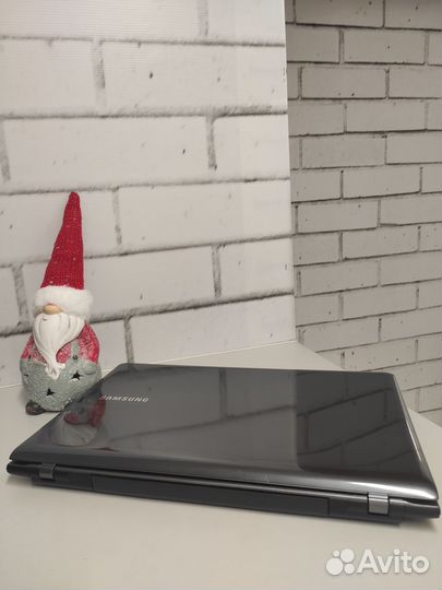 Ноутбук samsung для игр\учёбы\офиса